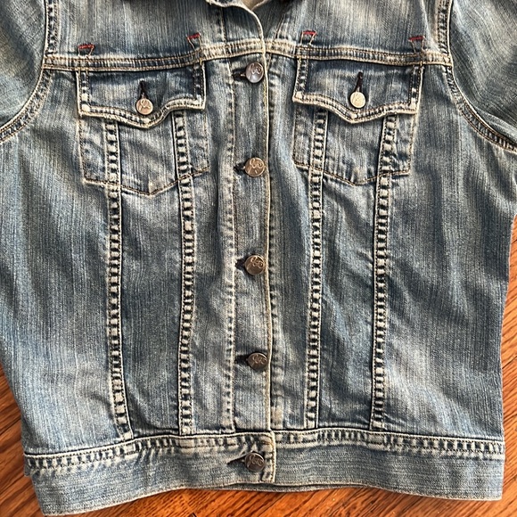 Joie Denim jacket. Large - Picture 3 of 6